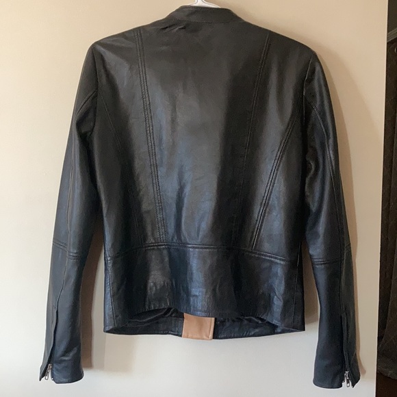 Black leather jacket - Picture 3 of 8